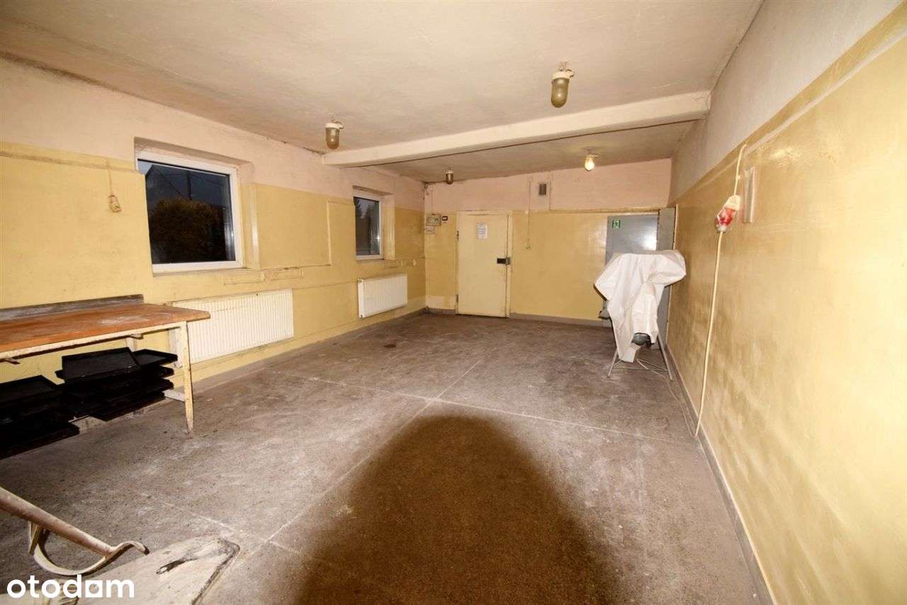 Obiekt Usługowy 714 m2, Lubomia-17