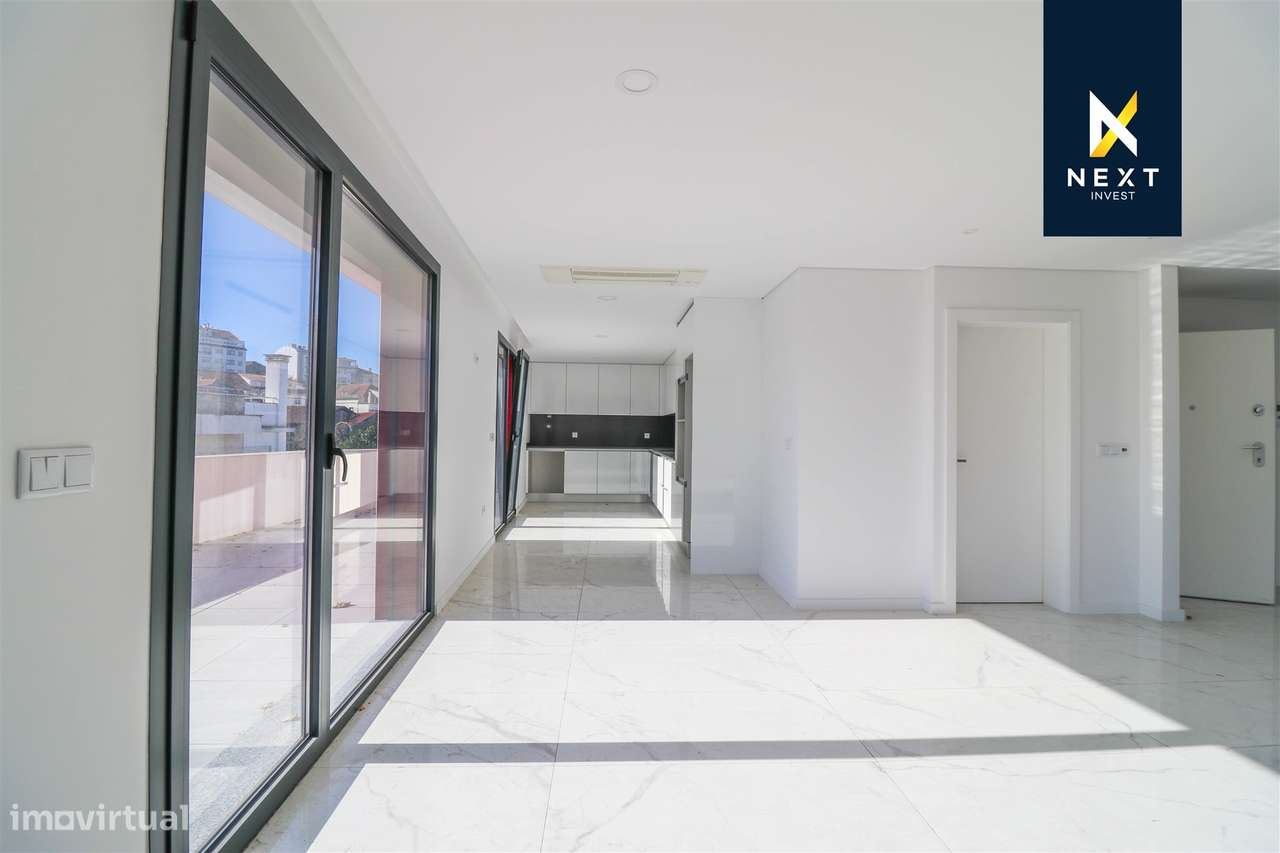 Oportunidade Única no Coração de Viseu – Apartamento T4 + Dois T2 Inde - Grande imagem: 4/30