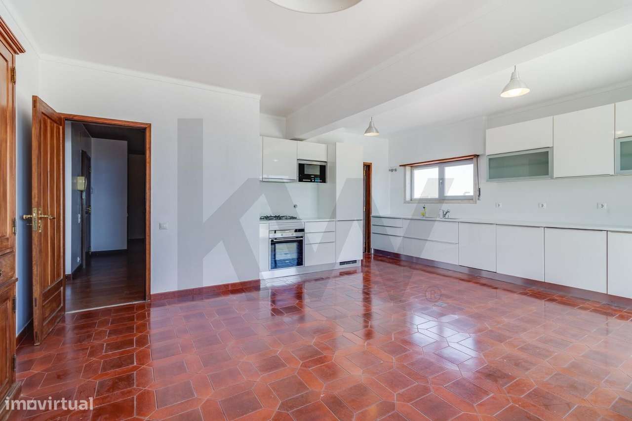 Penthouse T3 com Terraço de 165m2 , Vista Mar e Garagem-28