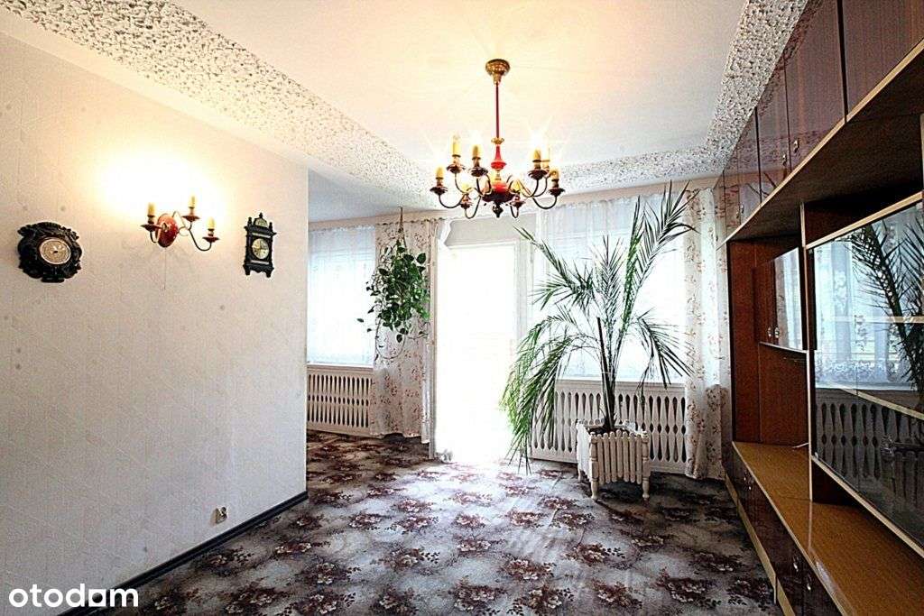 Duże mieszkanie do własnej aranżacji.-12