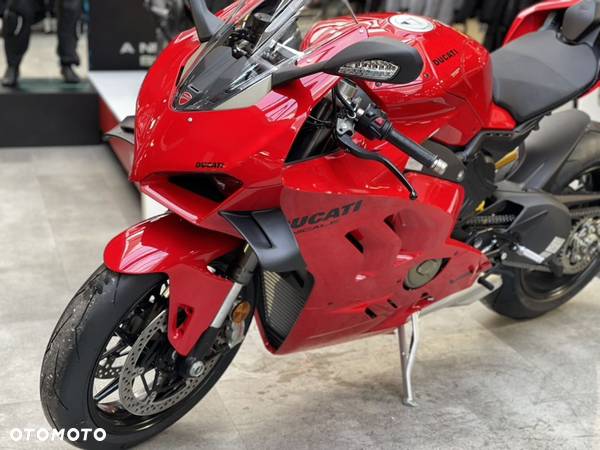 Ducati Panigale V4 - 8