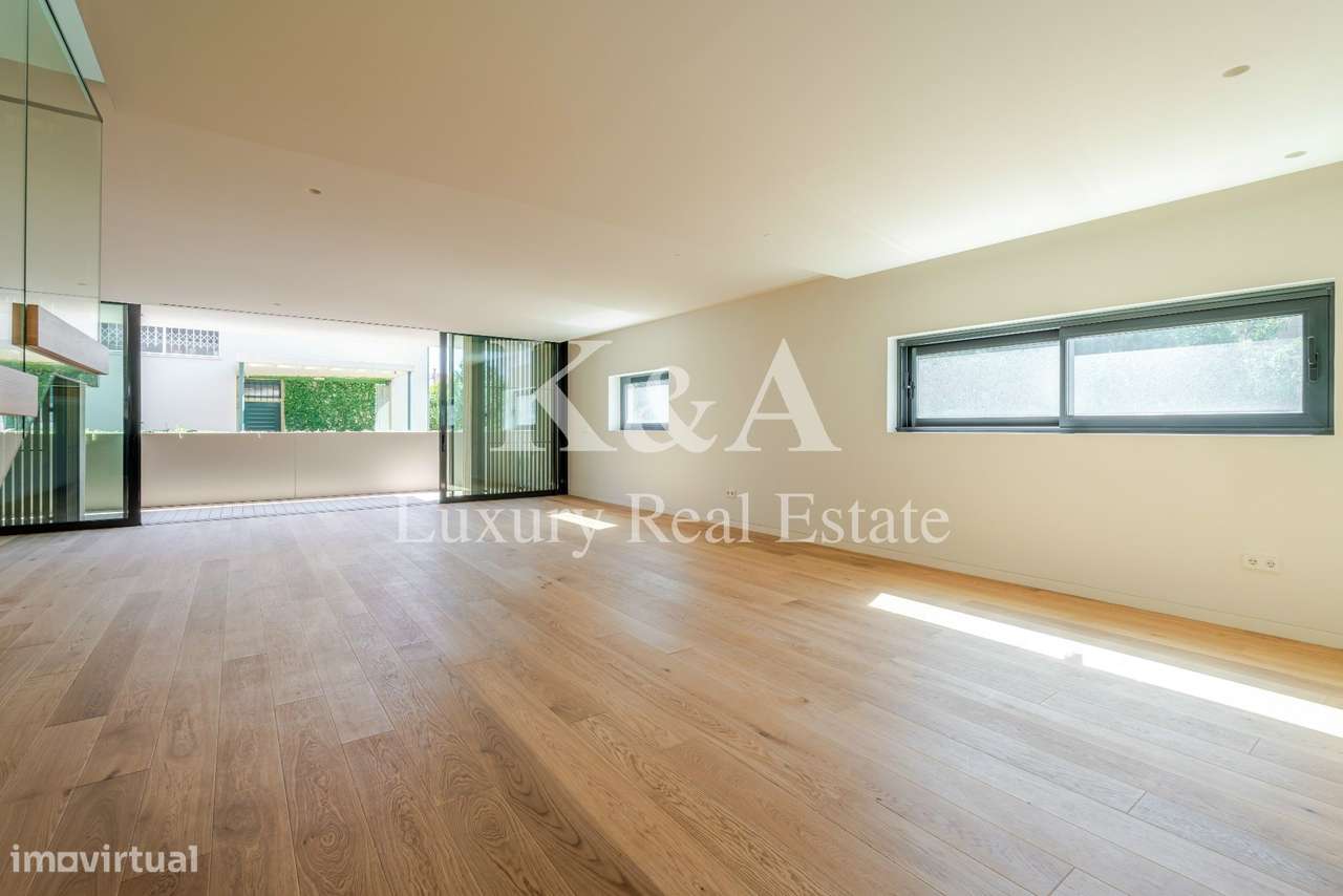 Penthouse T4+1 na Foz com piscina e Vista Mar-6