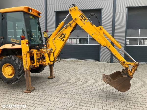 JCB 2CX - 8