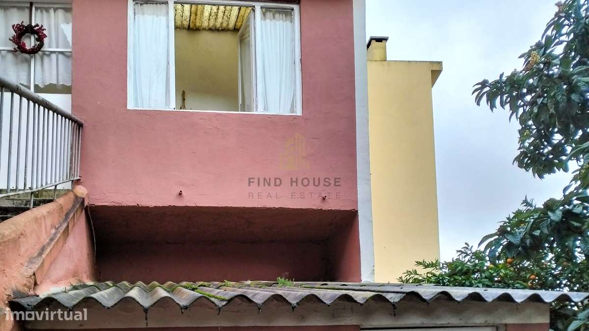 Vende-se Moradia T7 com 2 pisos e logradouro no Cadaval-12