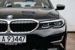 BMW Seria 3 330i xDrive - 26