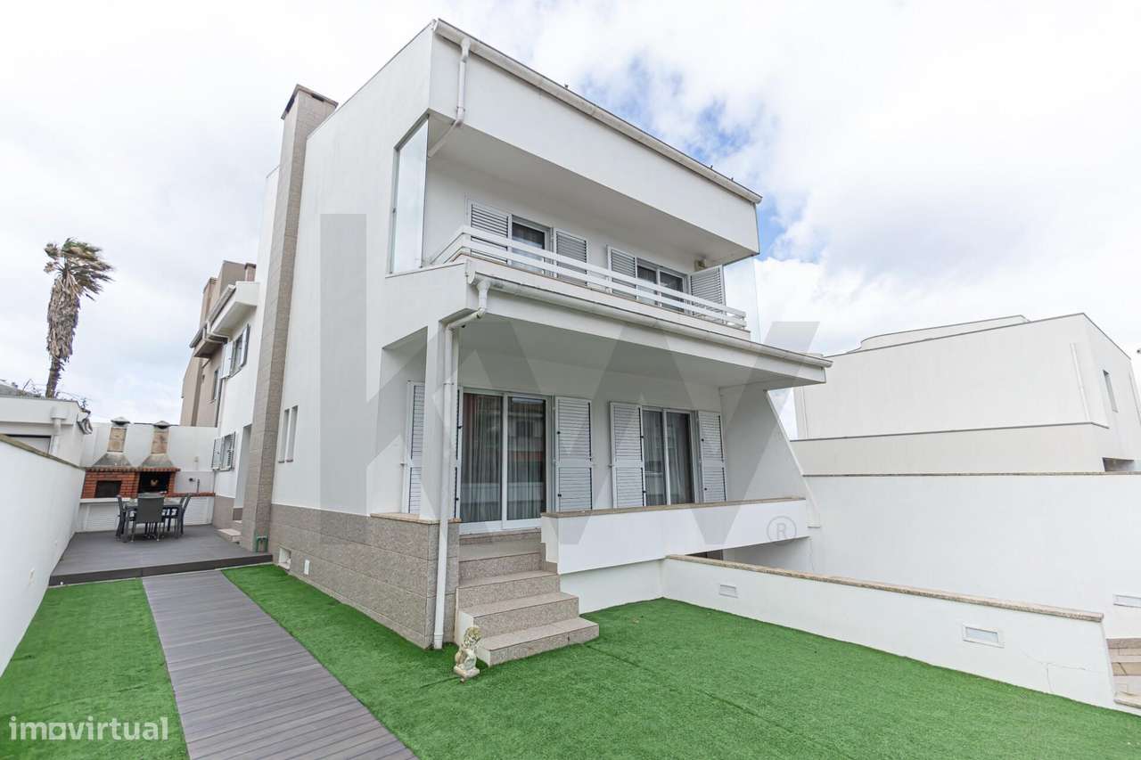 Moradia T3+1 na 2ª Linha de Mar - Praia de Lavra - Matosinhos - Grande imagem: 5/60