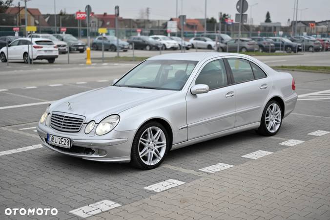 Mercedes-Benz Klasa E 280 CDI Classic - 9