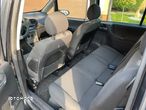 Opel Zafira 1.6 16V Base - 10