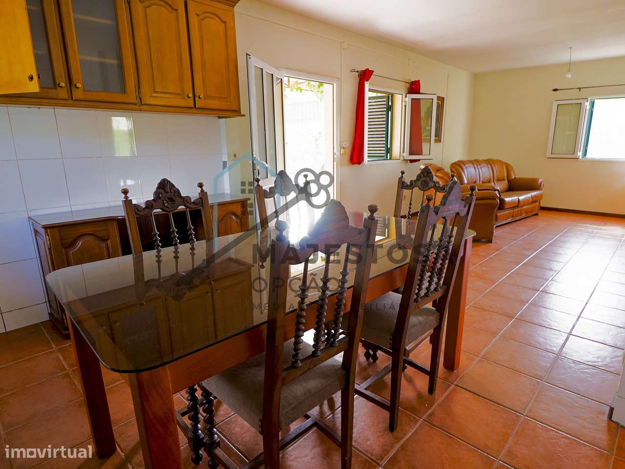 Moradia Isolada com Terreno de 4.329 m² — Arosa e Castelões, Guimarães-13