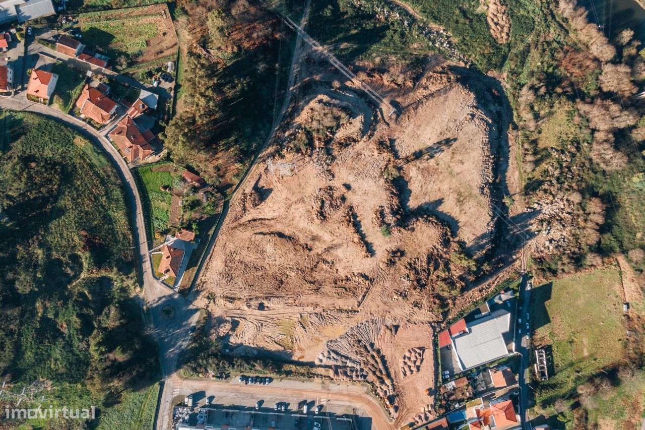 Terreno com 30.000m2 em Serzedelo - Grande imagem: 5/6