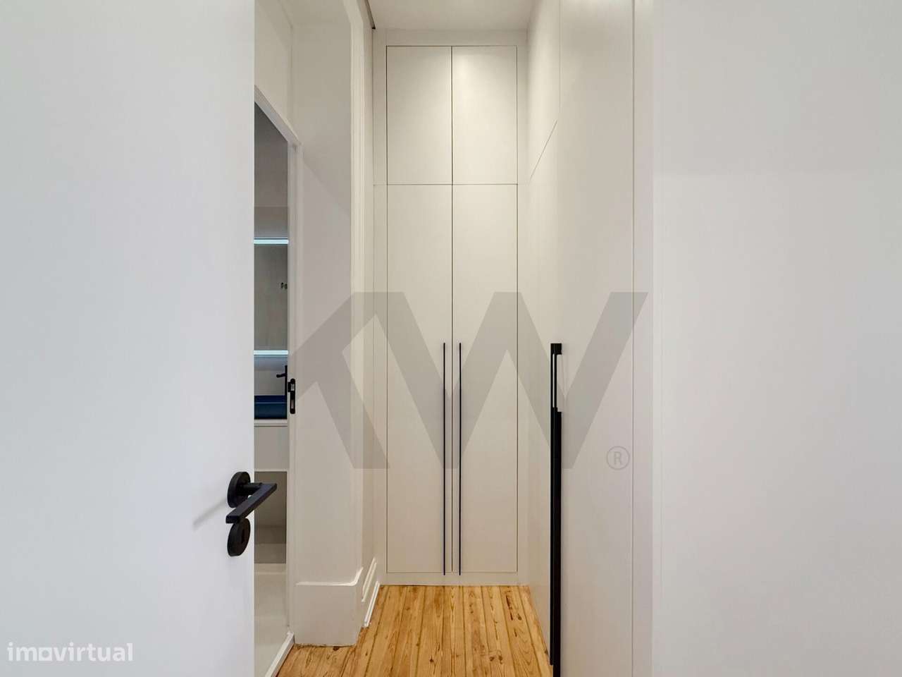 T3 REMODELADO | 2 SUITES | CLOSET | LOGRADOURO 35 m2 | AV. ALMIRANTE R-9