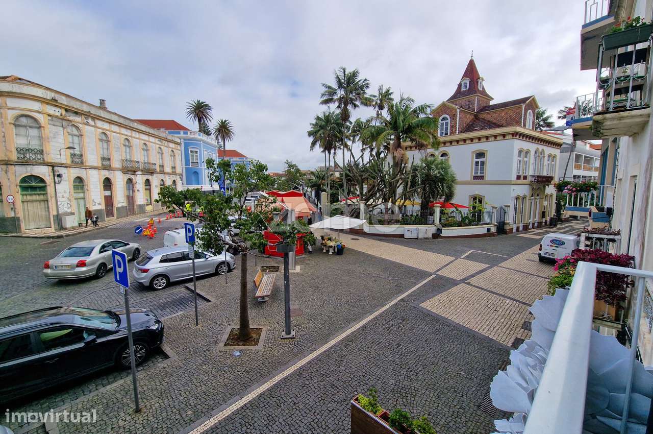 Restaurante Equipado no Centro de Ponta Delgada – Investimento-15