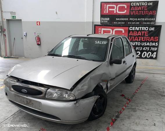 FORD FIESTA 1.3 PARA PEÇAS - 2