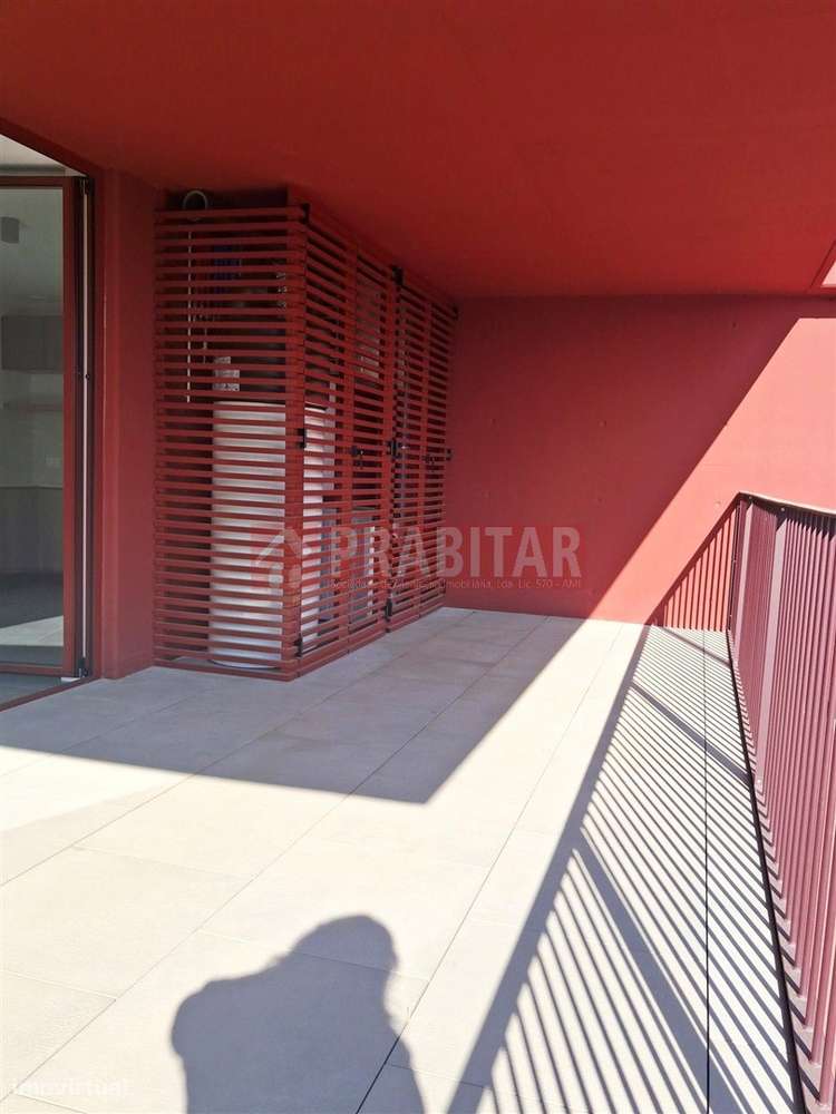 APARTAMENTO T2 . NOVO-11