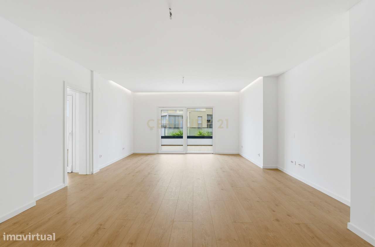 Penthouse T3 Nova com Terraço e Vista Mar | Aqua Vista (200m da praia)-15