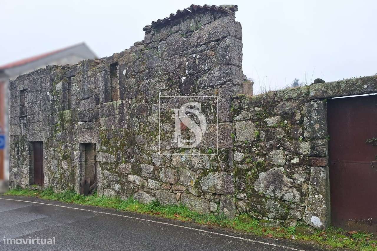 Terreno urbano no centro de Vilar de Besteiros, Tondela - Grande imagem: 5/9