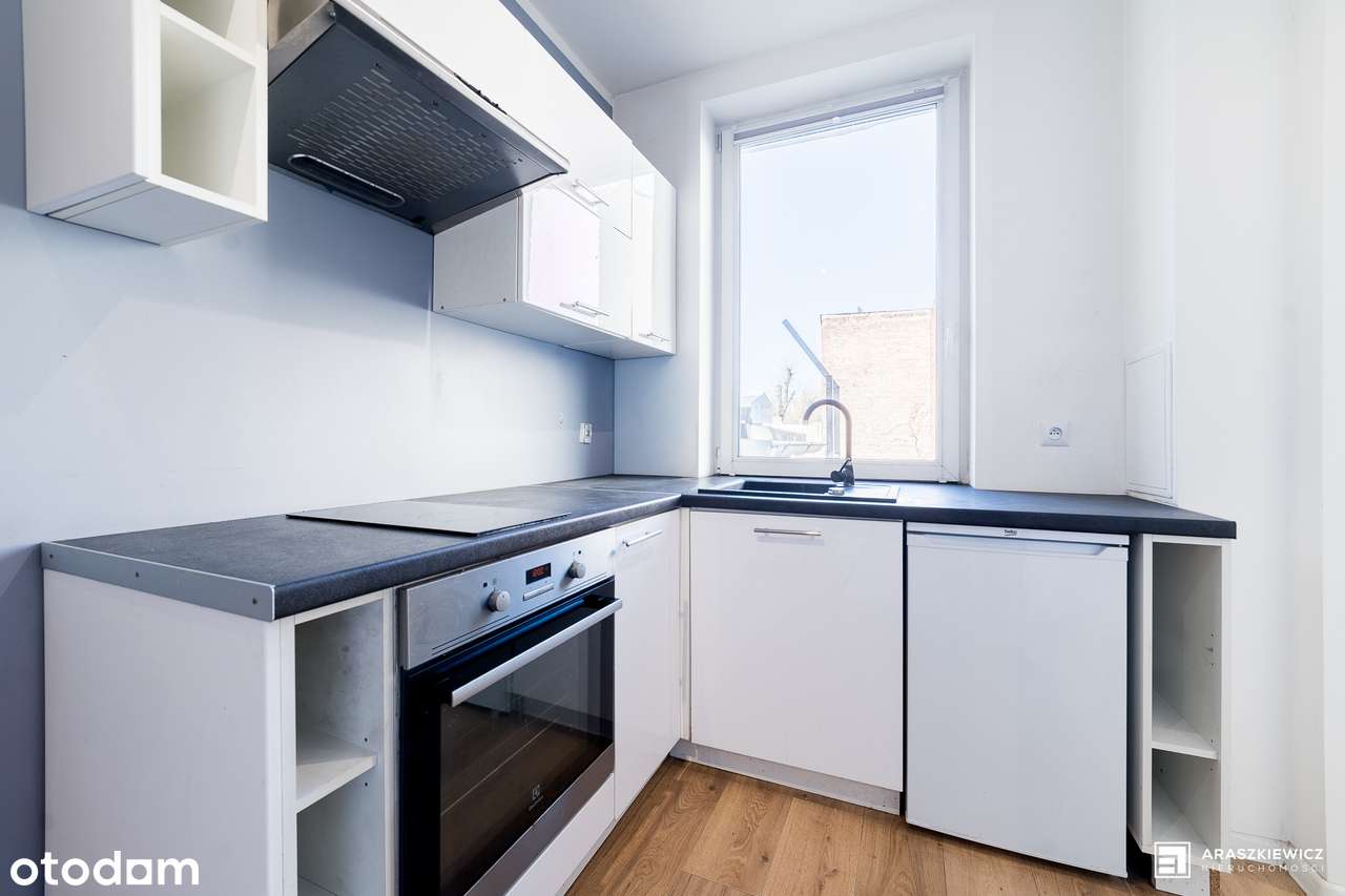 JASNA Kawalerka 29 m² w sercu Jeżyc | GOTOWA DO ZAMIESZKANIA | PARKING-9