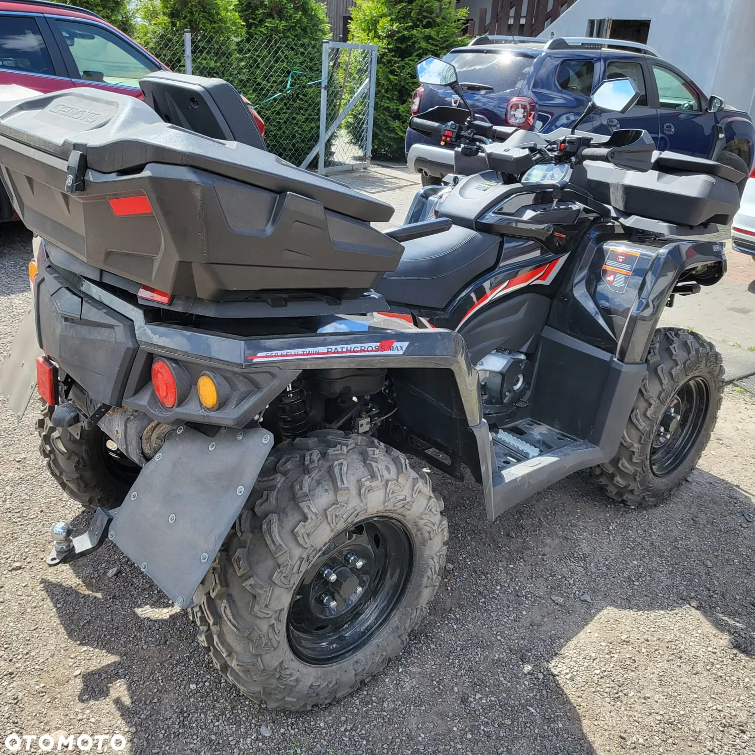 CFMoto 650 MT - 4