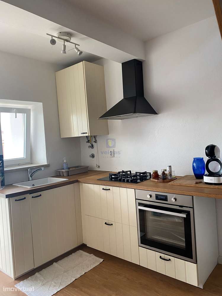 Moradia Totalmente Remodelada, Mobilada e Equipada – Pronta a Habitar! - Grande imagem: 3/27