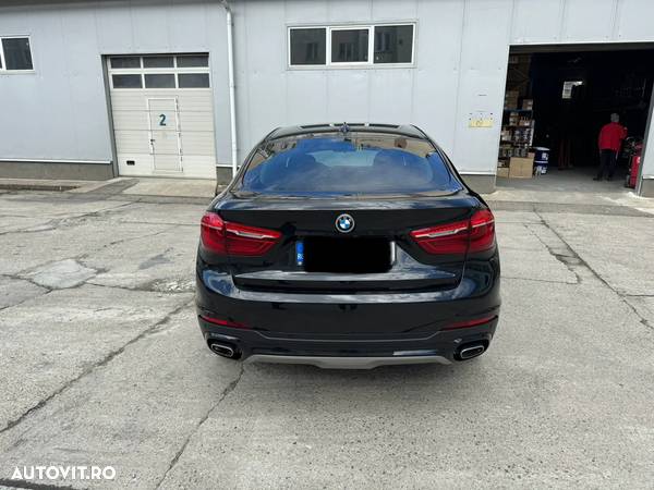 BMW X6 xDrive40d - 8