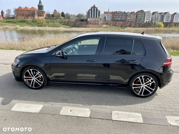 Volkswagen Golf VII 2.0 TDI BMT GTD - 7