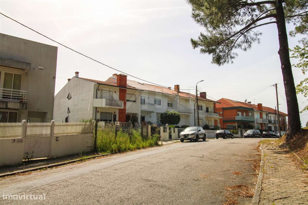 Lote p/ Construção moradia - tranquilidade e centralidade-13
