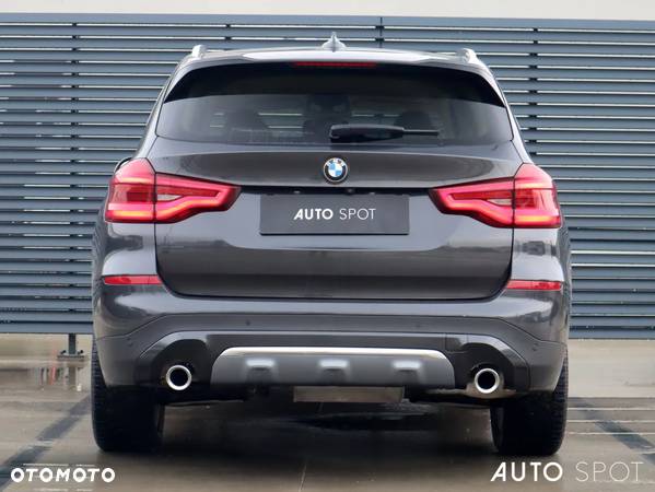 BMW X3 xDrive20d Luxury Line - 5