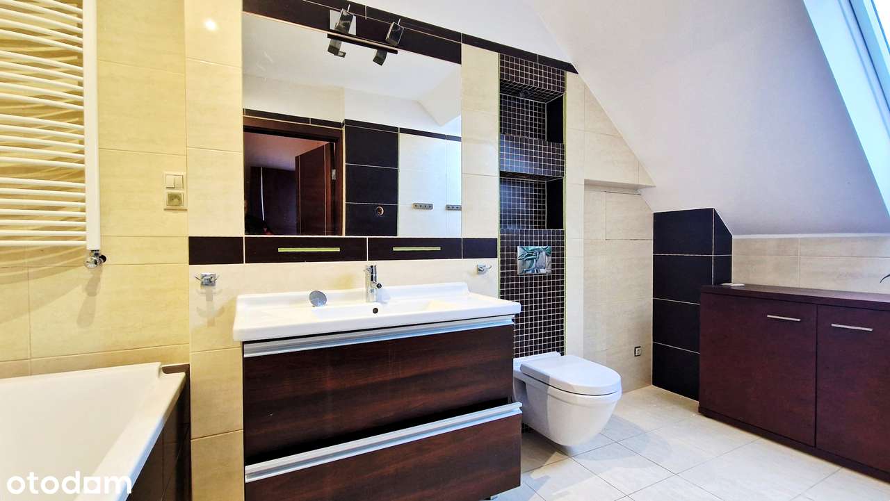 Nowoczesny dom, w mieście pod lasem, 6 pokoi, dwustanowiskowy garaż-10