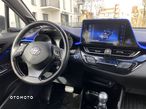 Toyota C-HR Hybrid Style Selection - 27