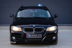 BMW Seria 3 320d DPF Touring Aut. - 2