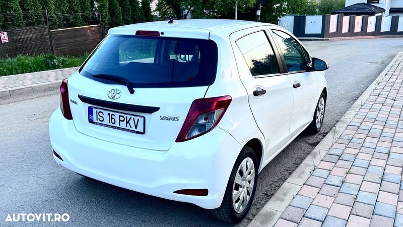 Toyota Yaris 1.0 VVT-i Fun - 3