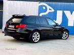 BMW Seria 3 320d Touring - 30