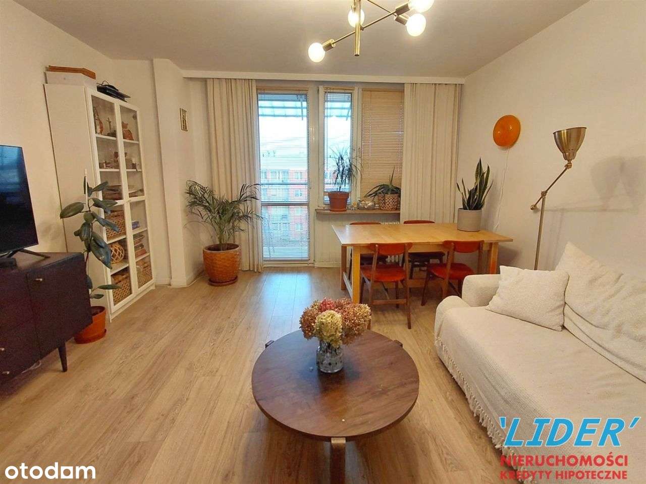 Mieszkanie 3 pokojowe na osiedlu R-0