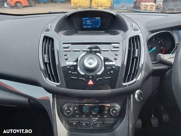 CD player Ford Kuga 2015 SUV 2.0 - 3