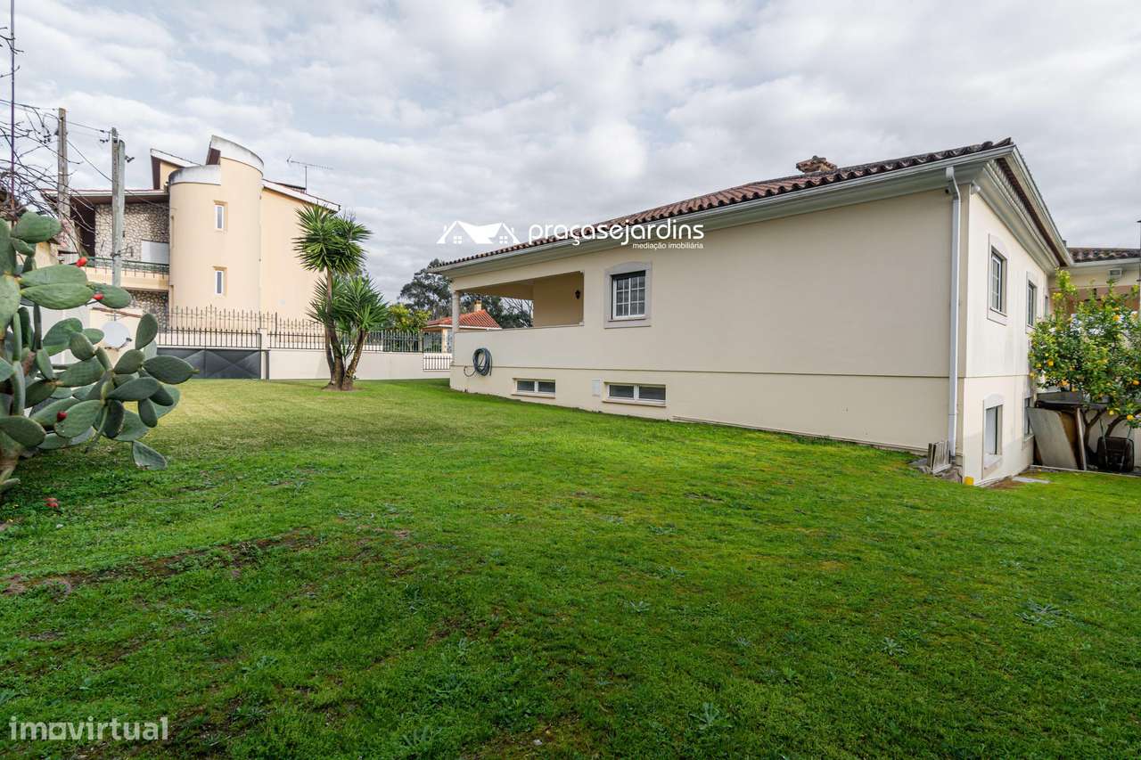 Moradia T5 vista castelo-17