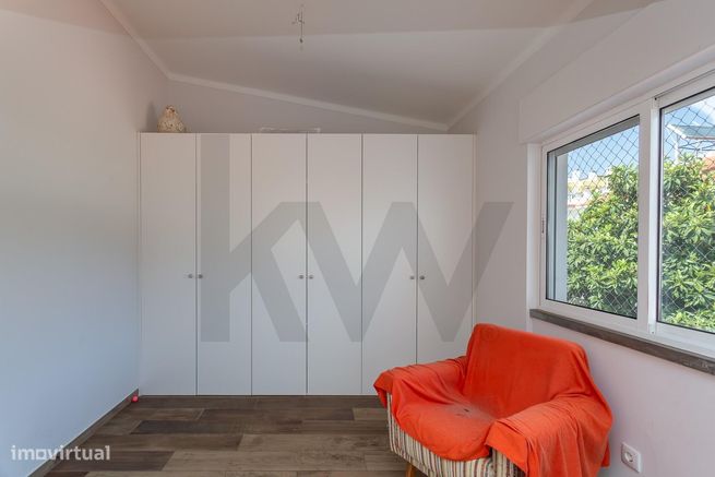 Moradia T4 à venda na Rebelva – Carcavelos-31