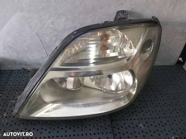 Far stanga renault scenic 1 ja 89004458 - 1