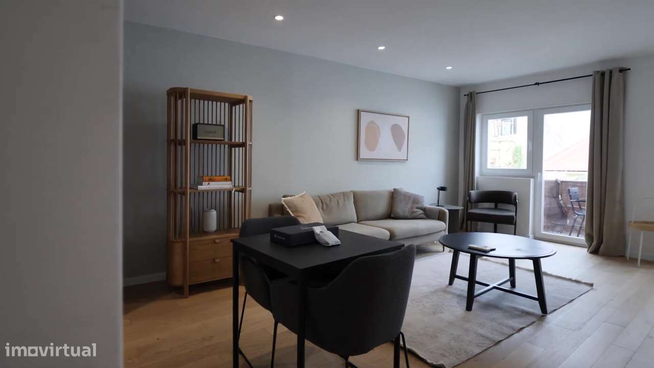 Apartamento T1 com varanda, na Lapa, Lisboa - Grande imagem: 4/17