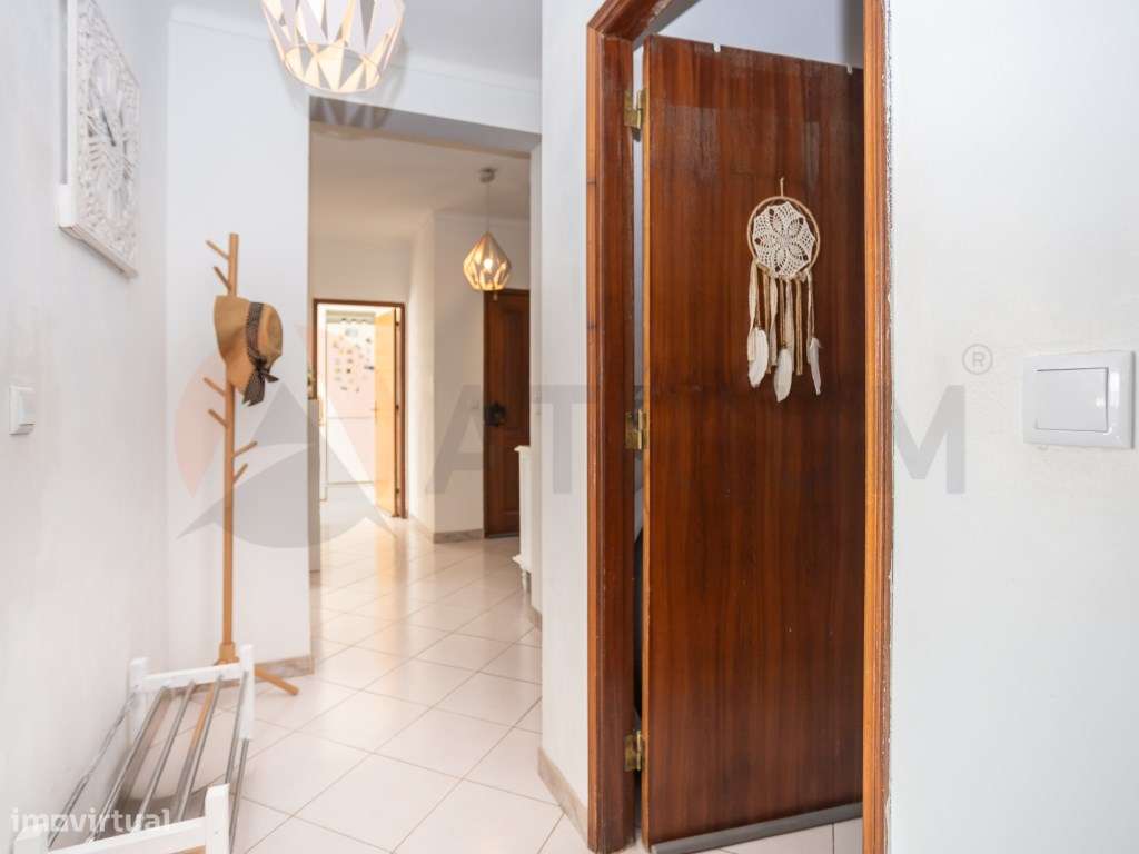 Apartamento T2 - Setúbal (Vale do Cobro) Remodelado com Varanda-17