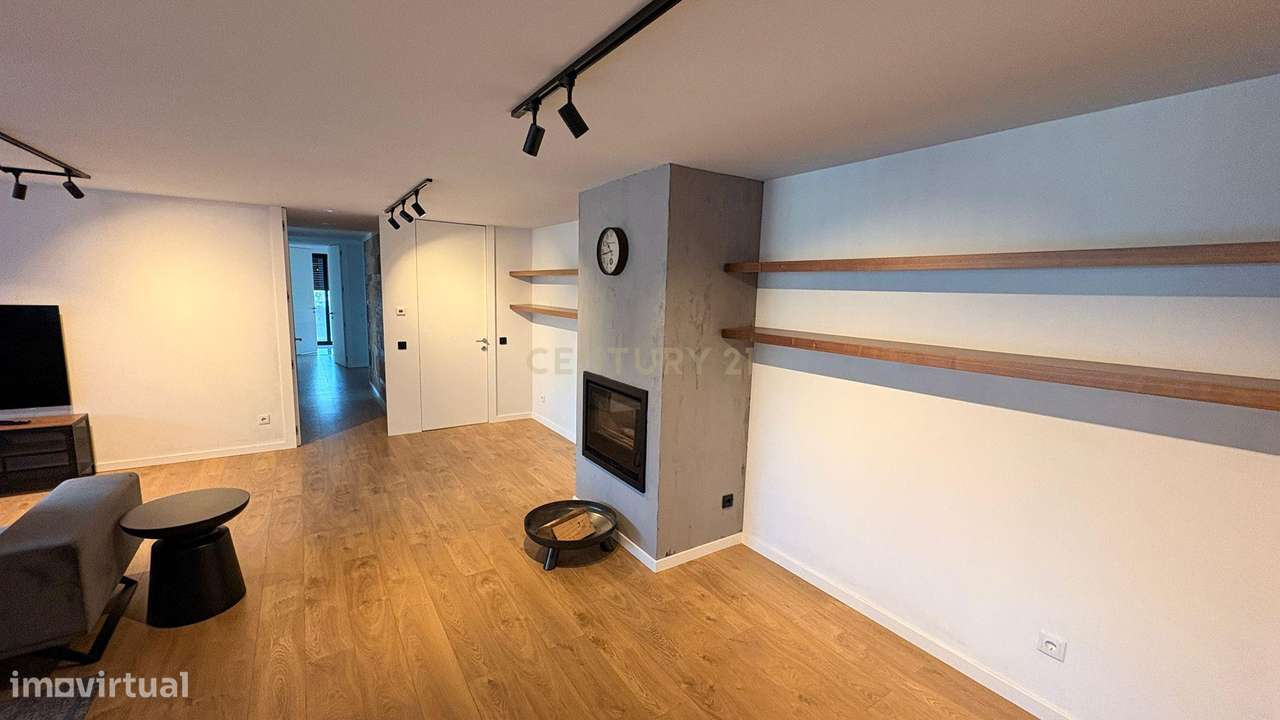 Belíssimo T4 para arrendar mobilado, equipado e decorado em Fraião, Br - Grande imagem: 3/38