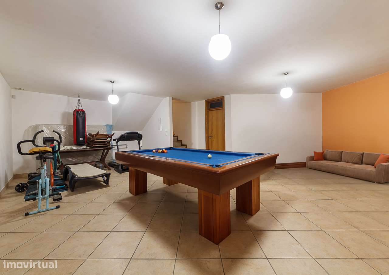 Moradia T3 com piscina em Fiães, Santa Maria da Feira-28