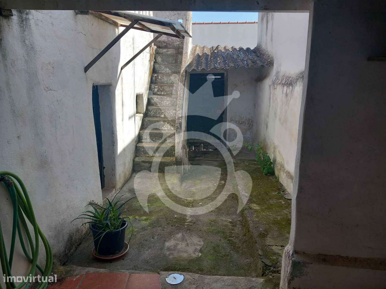 Moradia para reabilitar - Serpa-8