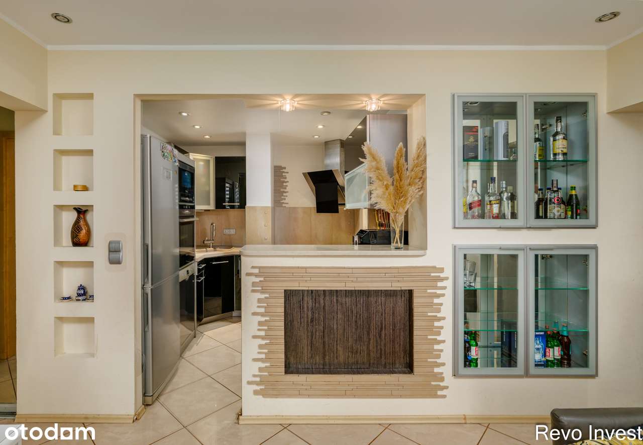 4-pokojowe, dobrze doświetlone mieszkanie wraz z  balkonem-6