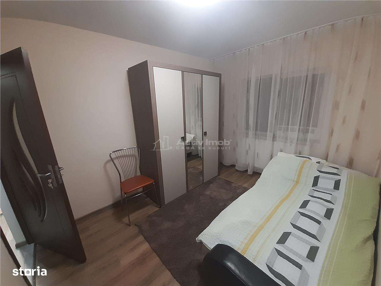 Resita, 3 Cam. Dec., Renovat, Micro 4 - Imagine principală: 4/20