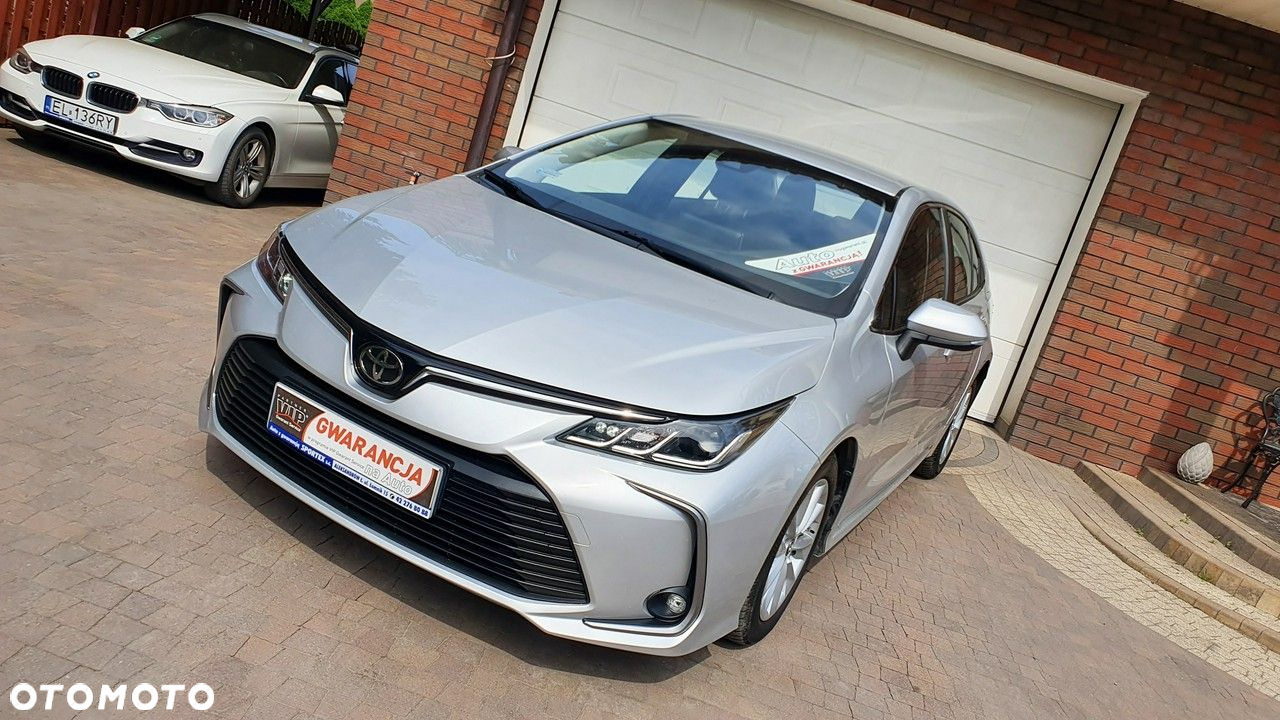 Toyota Corolla 1.6 Comfort - 10