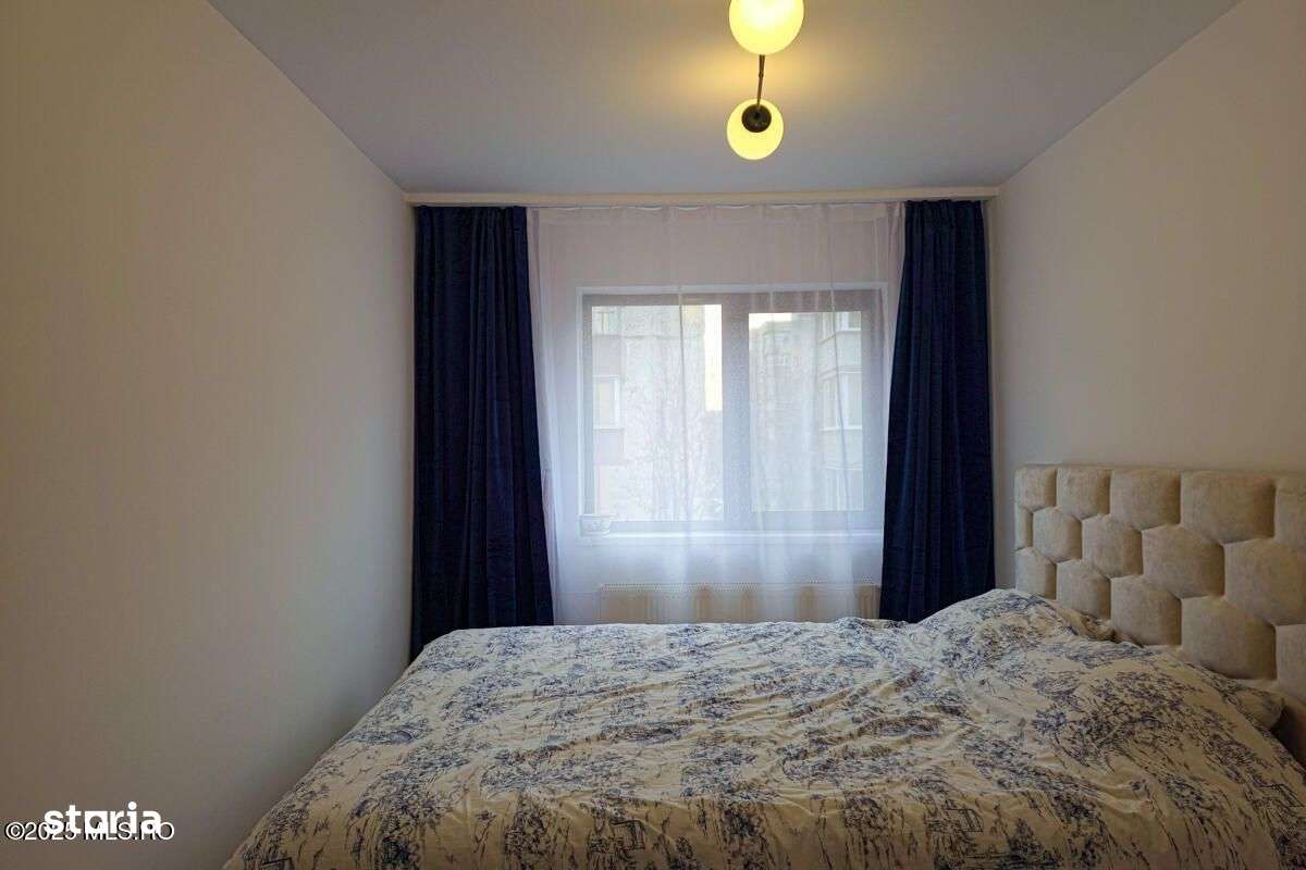 Simion Barnutiu - 3 Camere, 2 Bai, Etaj 3, Centrala Proprie, La Cheie - Imagine principală: 5/20