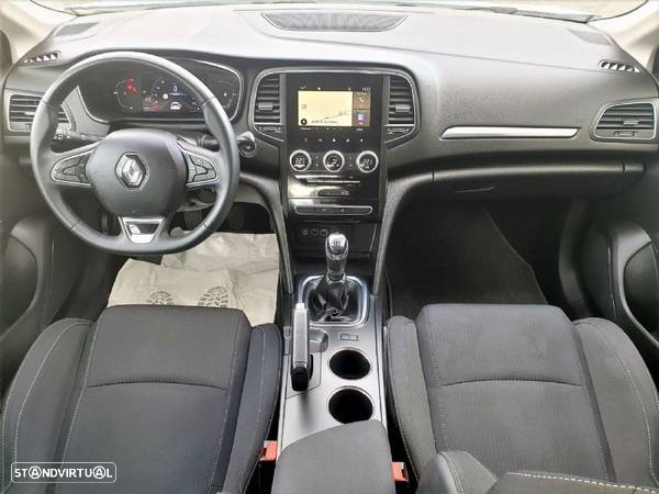 Renault Mégane 1.5 Blue dCi Limited J17 - 16