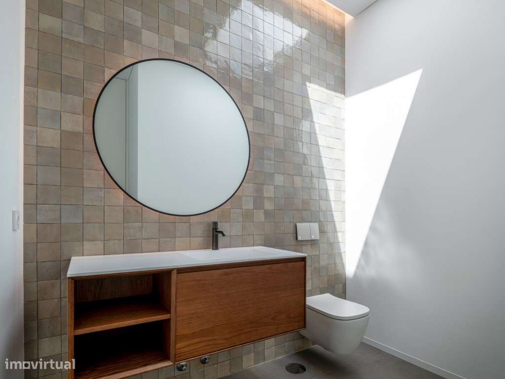 Moradia de excelência em fase final de construção junto à Lagoa de ...-19