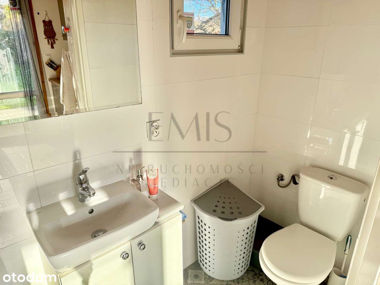 Zadbana działka ROD z wyposażonym domem rekreacyjnym-9