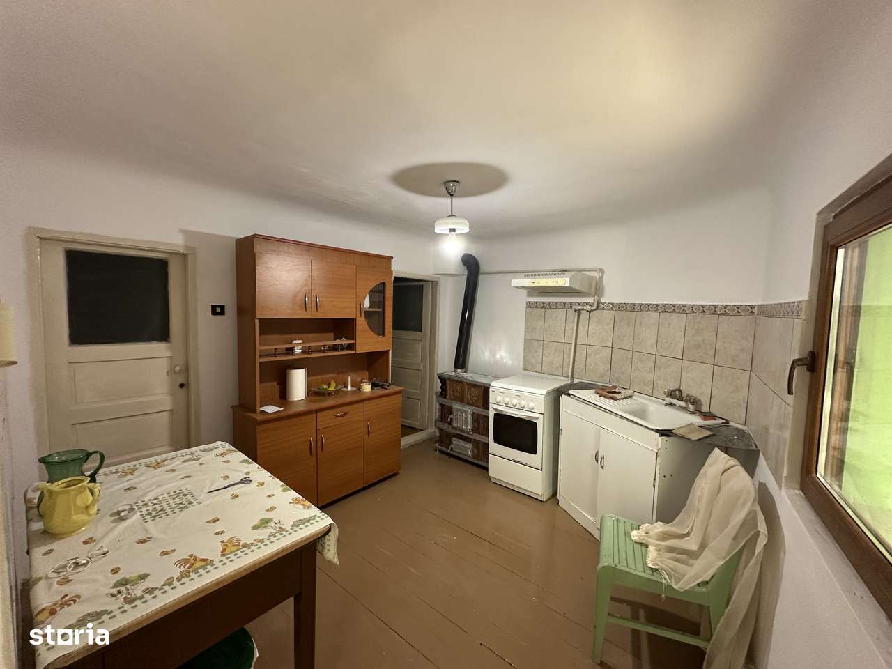 Agentia imobiliara VIGAFON vinde casa 4 camere Buna Vestire-6